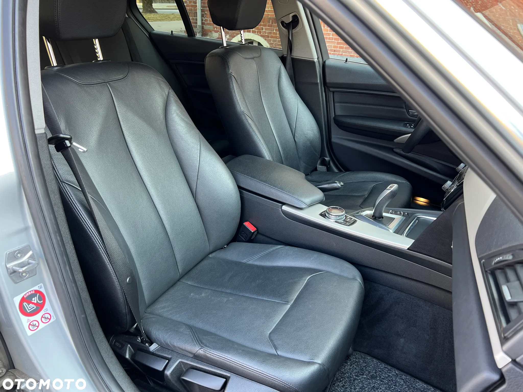 BMW Seria 3 330e Advantage sport - 11