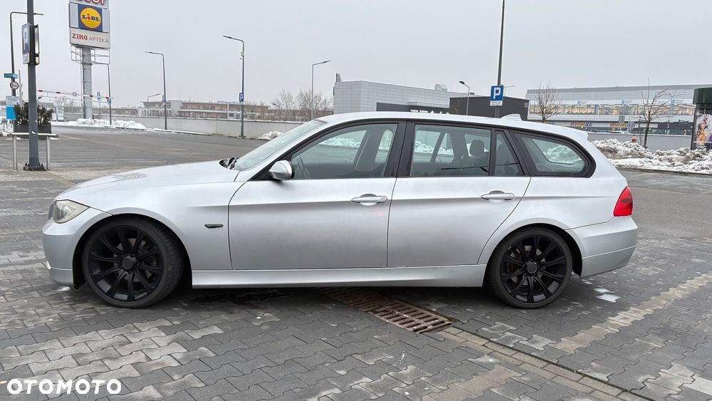 BMW Seria 3 320d DPF - 3