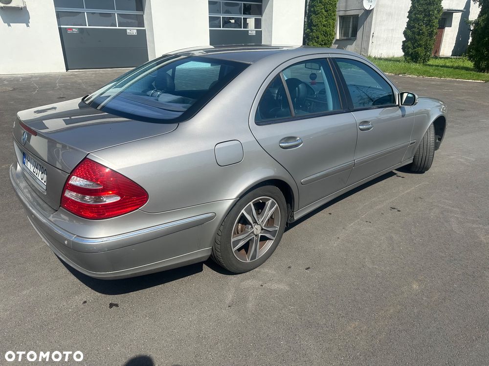 Mercedes-Benz Klasa E - 5