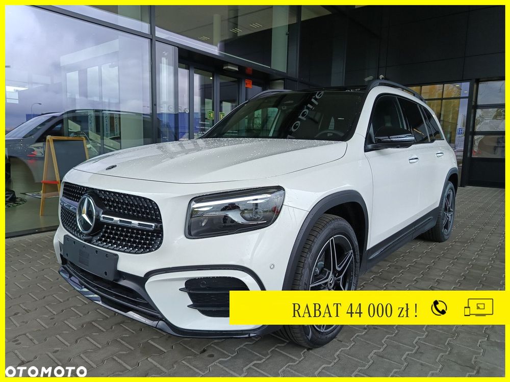 Mercedes-Benz GLB - 1