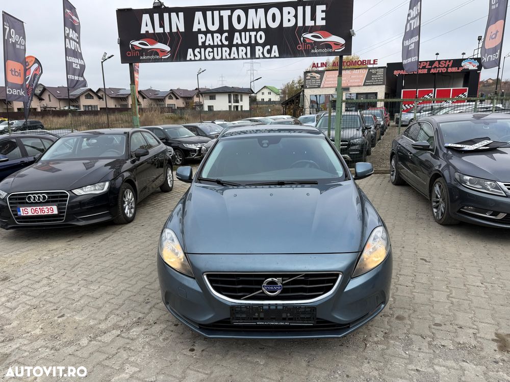 Volvo V40 Cross Country D2 Momentum - 13