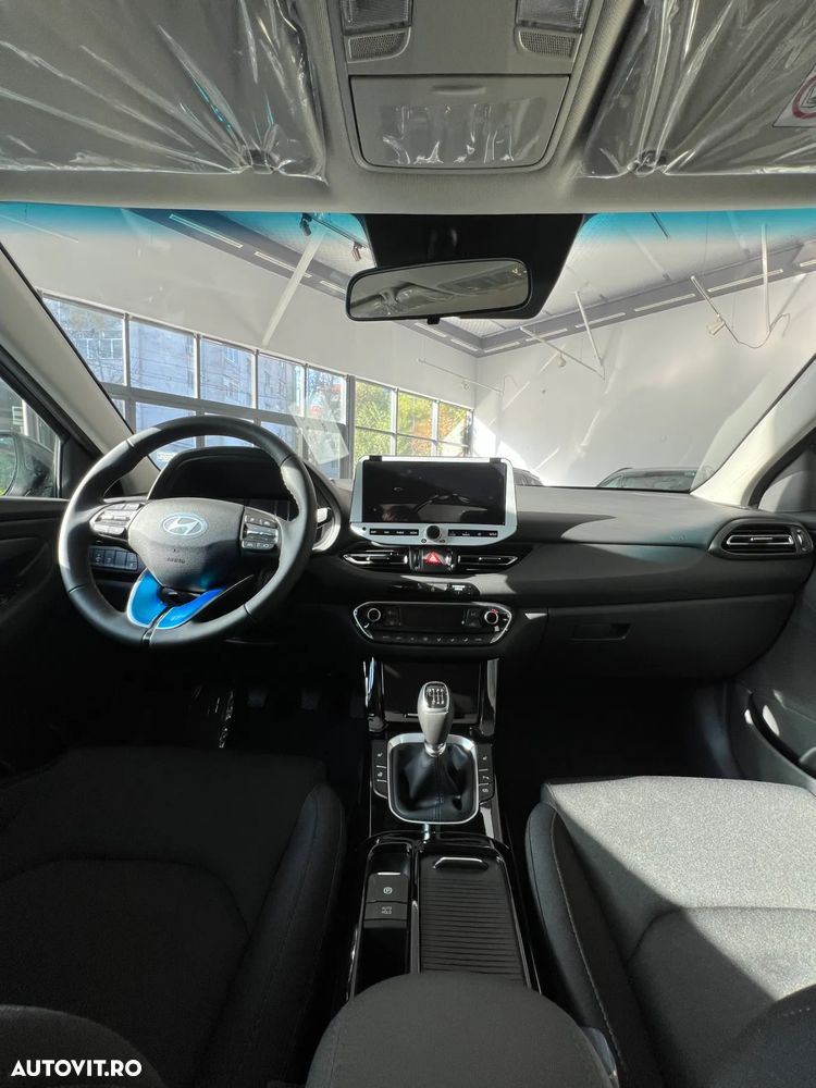 Hyundai i30 1.5 96CP M/T Highway - 11