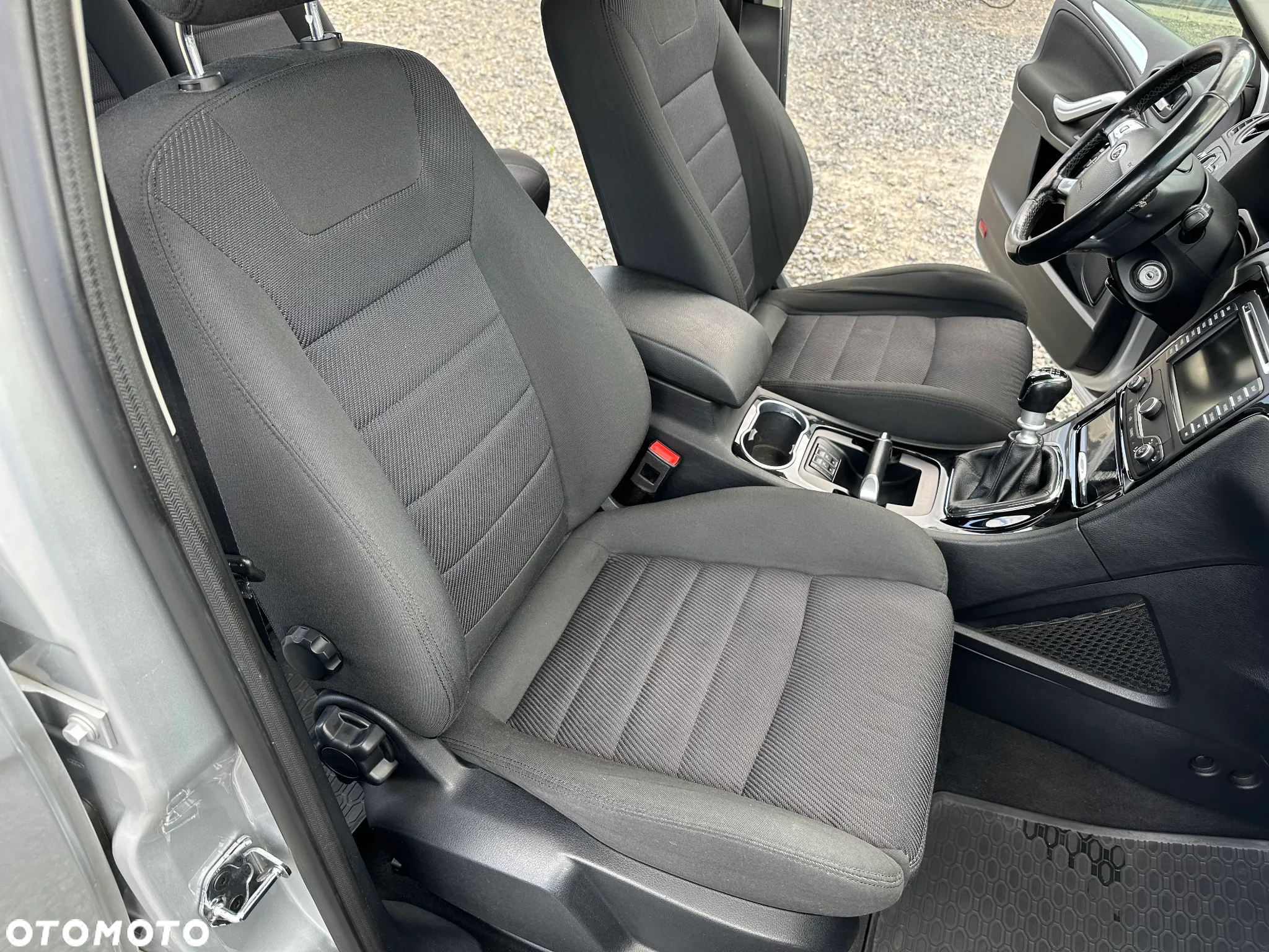 Ford S-Max 2.0 TDCi Titanium - 23
