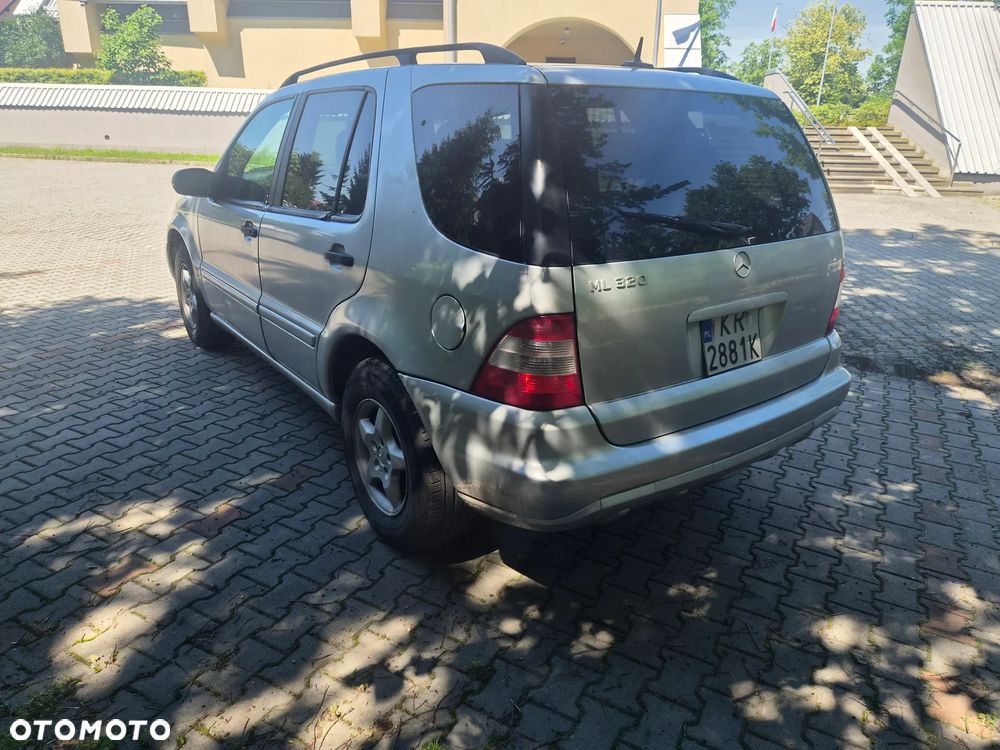 Mercedes-Benz ML - 5