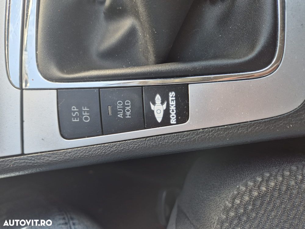 dezmembrez passat b6 - 12