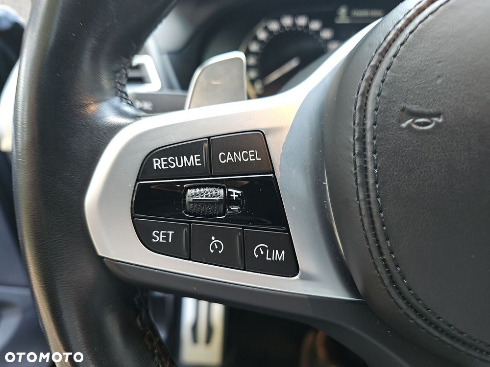 BMW X3 xDrive20d - 14