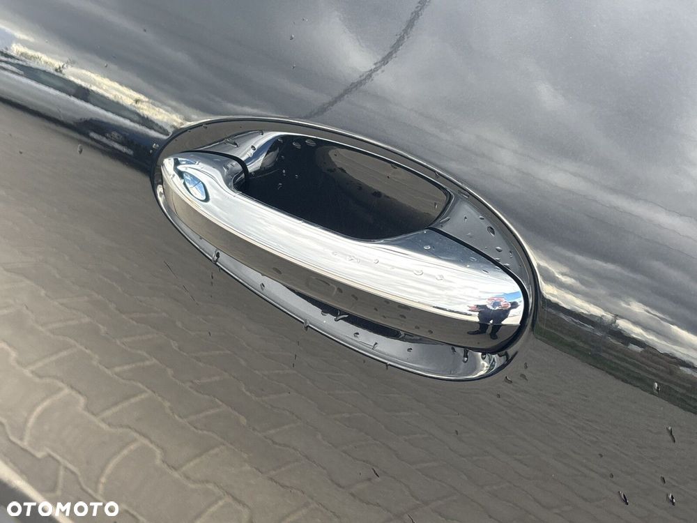 Mercedes-Benz GLC - 14