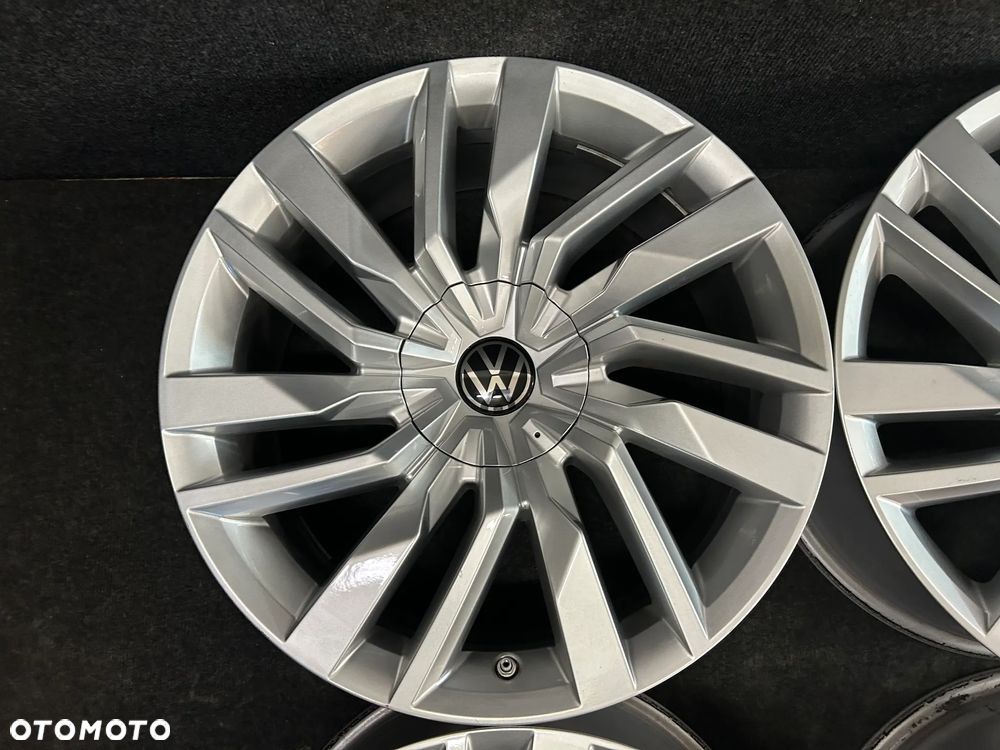 Alufelgi VW Touareg III, Tiguan, Sharan, Passat B8 19 cali 5x112 4szt. Ładne z czujnikami! - 7