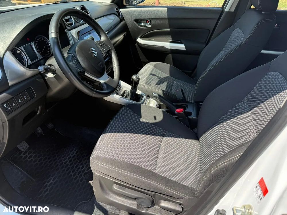 Suzuki Vitara 1.6 Passion - 21