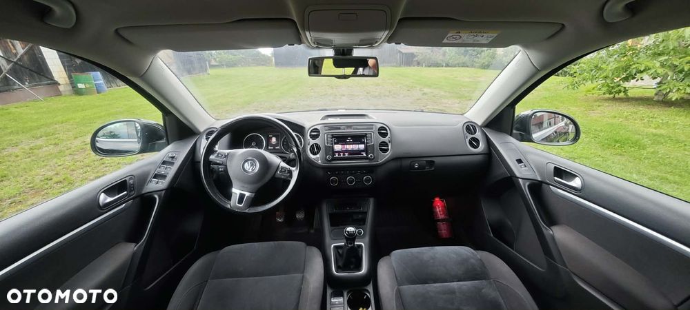 Volkswagen Tiguan - 9