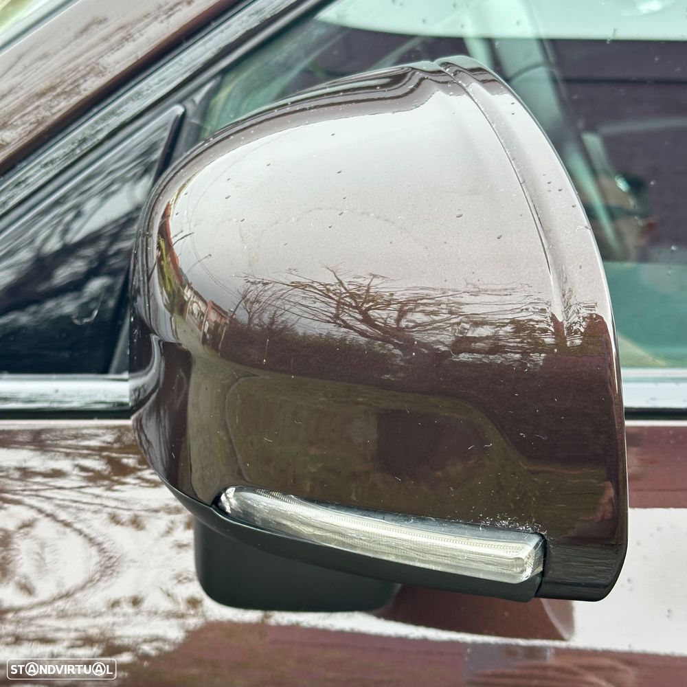 Volvo XC 60 2.0 D4 Inscription AWD Geartronic - 29