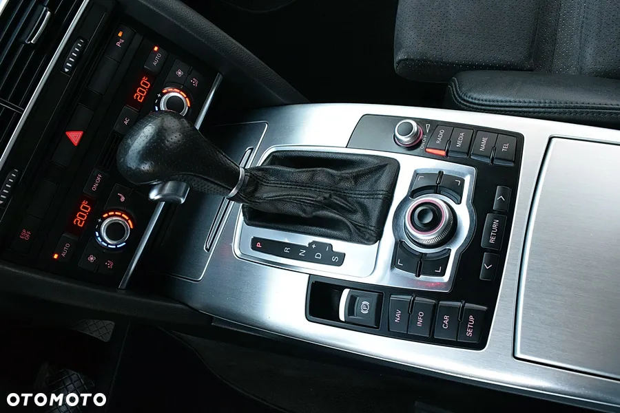 Audi A6 Avant 2.7 TDI DPF quattro tiptronic - 29