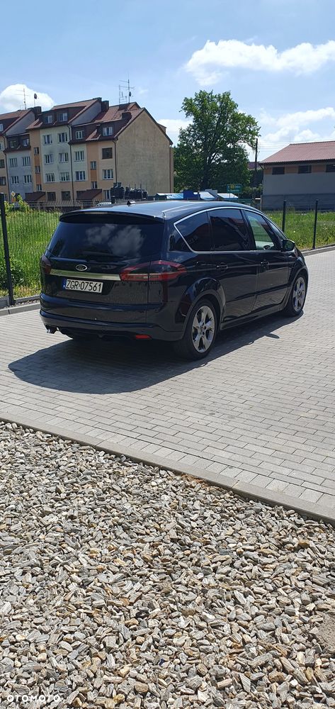 Ford S-Max - 8