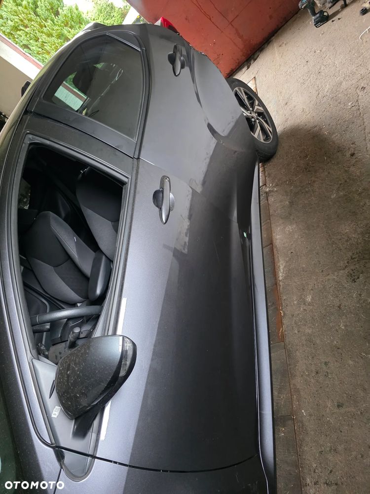 Toyota Yaris Hybrid 1.5 Tokyo Edition - 7