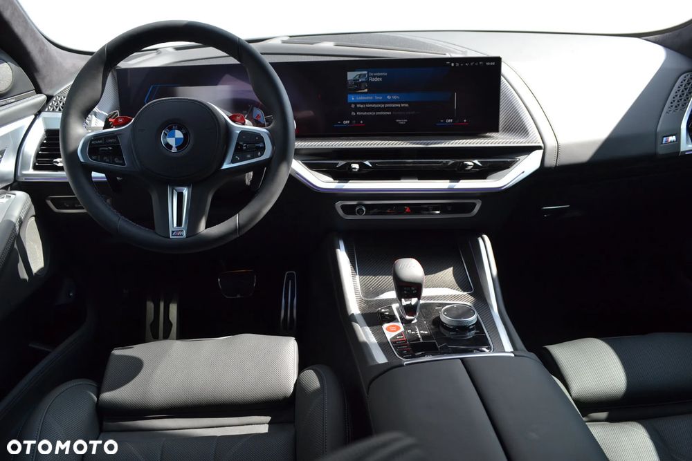 BMW XM - 12