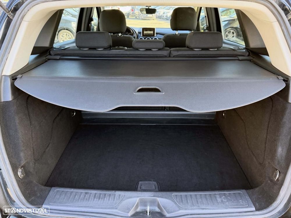 Mercedes-Benz B 180 d Style - 19