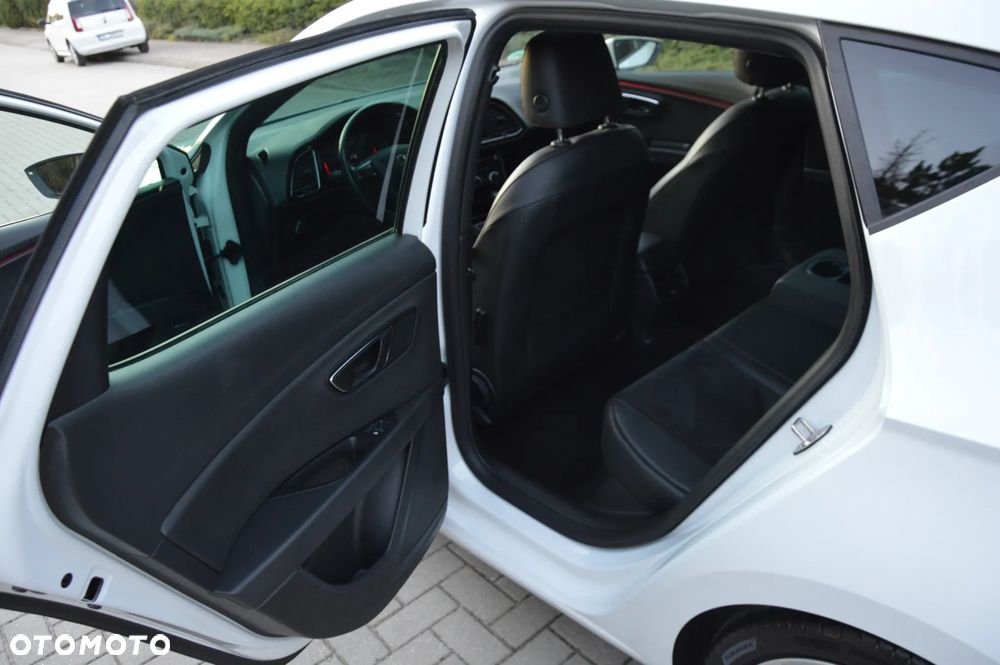 Seat Leon 2.0 TDI DPF DSG FR - 18