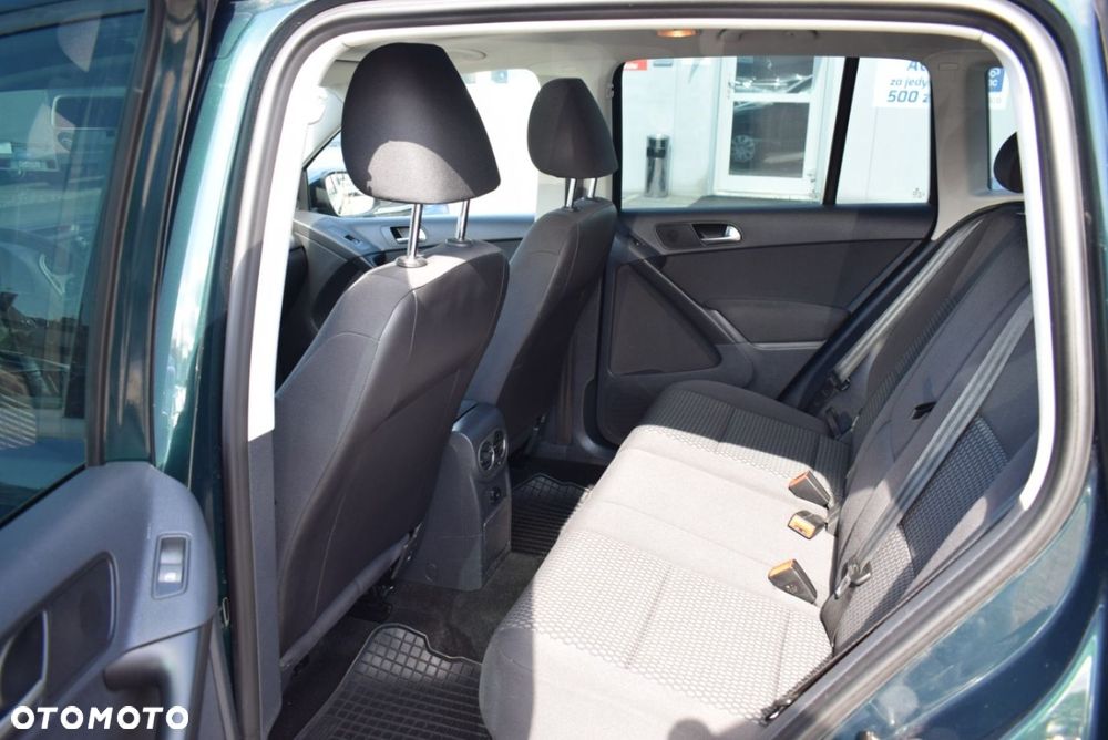 Volkswagen Tiguan - 18