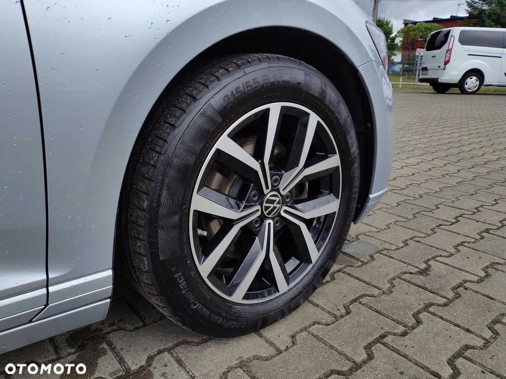 Volkswagen Passat - 9