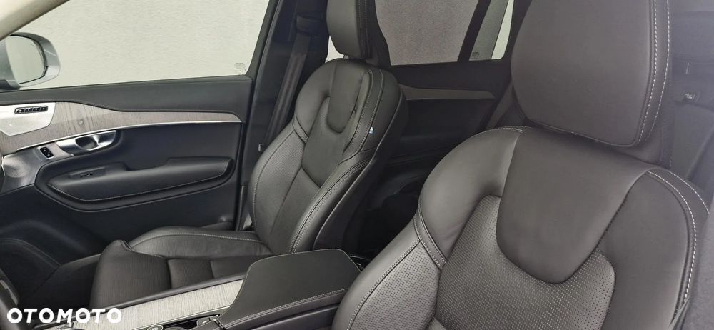 Volvo XC 90 T8 AWD Plug-In Hybrid Ultimate Bright 7os - 14