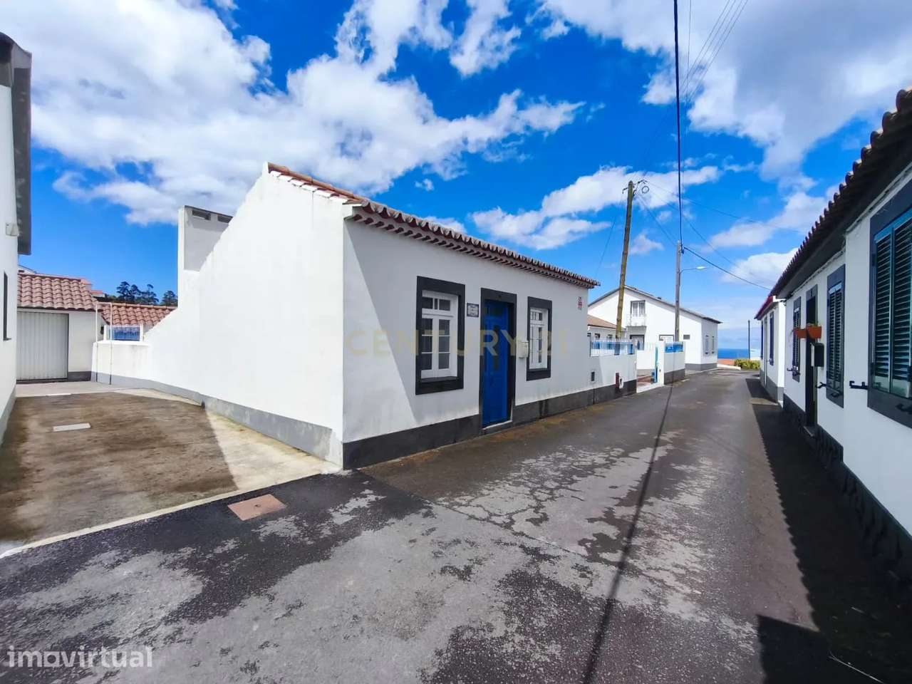 Moradia T1+1 Renovada com Potencial de Investimento – Lomba da Fazenda - Grande imagem: 2/36