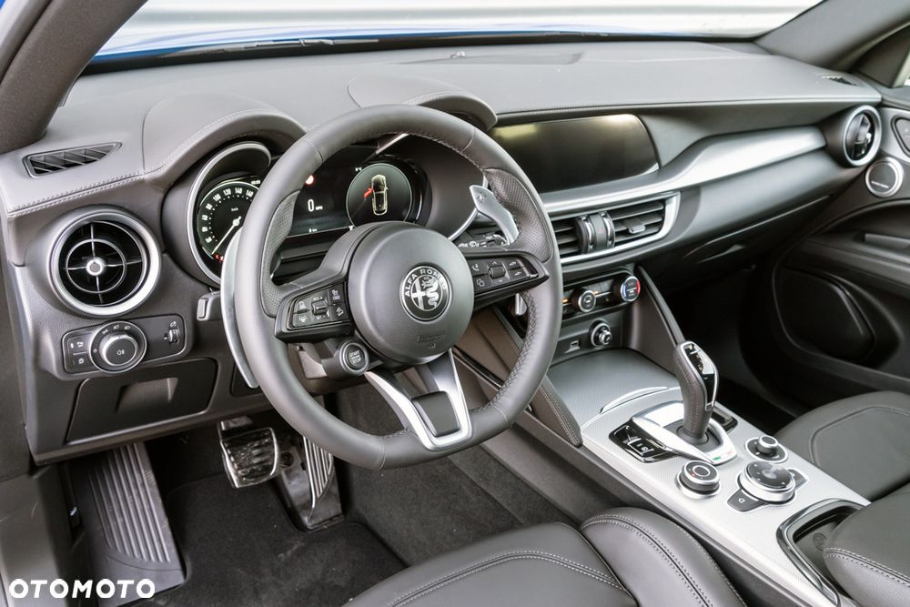 Alfa Romeo Stelvio 2.0 Turbo Veloce Q4 - 30