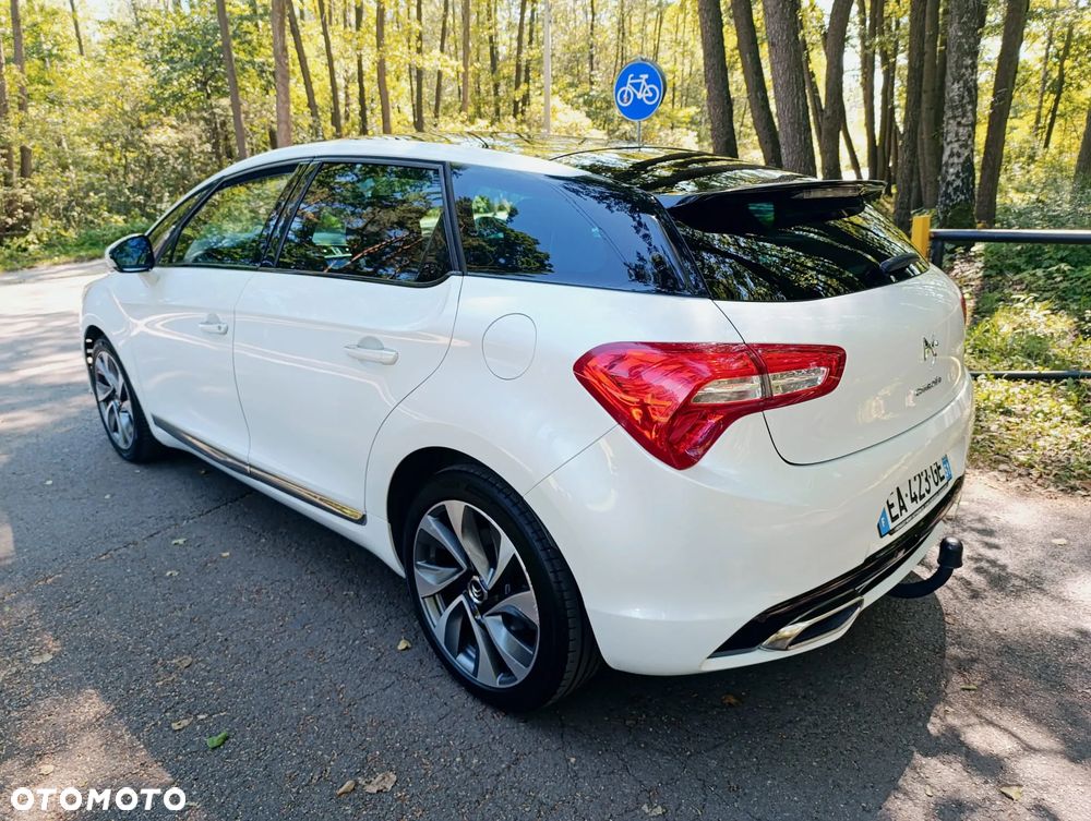 Citroën DS5 BlueHDi 180 SoChic - 4