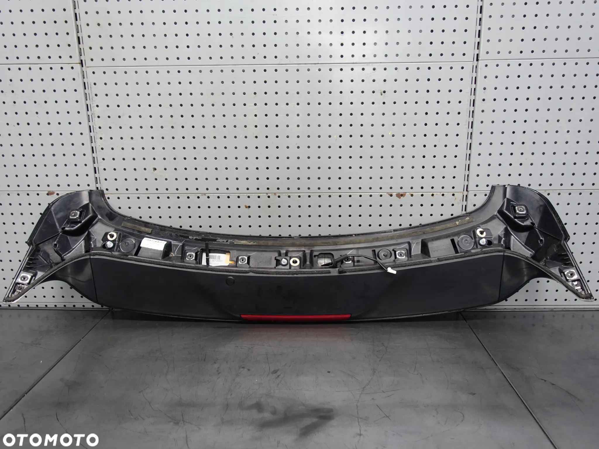 SPOJLER LOTKA NA KLAPĘ NISSAN QASHQAI II 960304E - 7