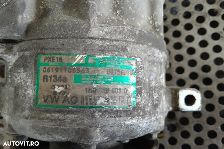 Compresor AC 1K0820803Q Volkswagen VW Passat B6 [2005 - 2010] wagon 5 - 5