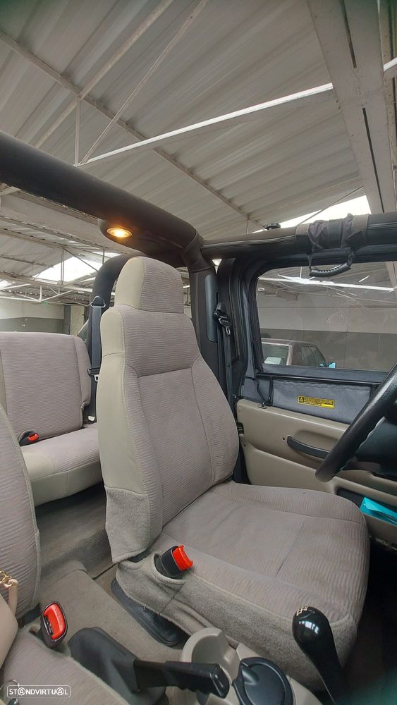 Jeep Wrangler 2.4 - 2