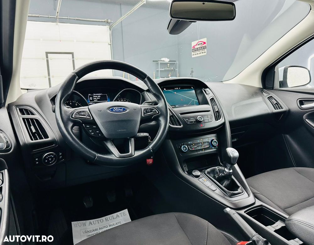Ford Focus 1.5 EcoBoost Active Business - 21