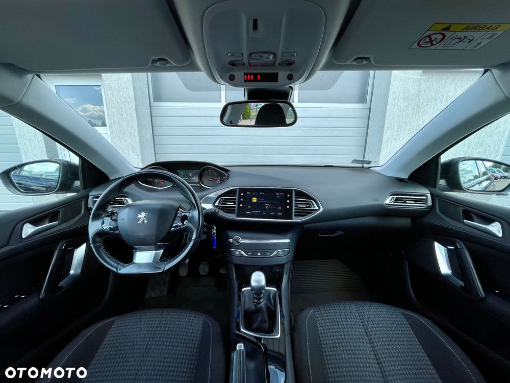 Peugeot 308 1.5 BlueHDi Allure Pack S&S - 5