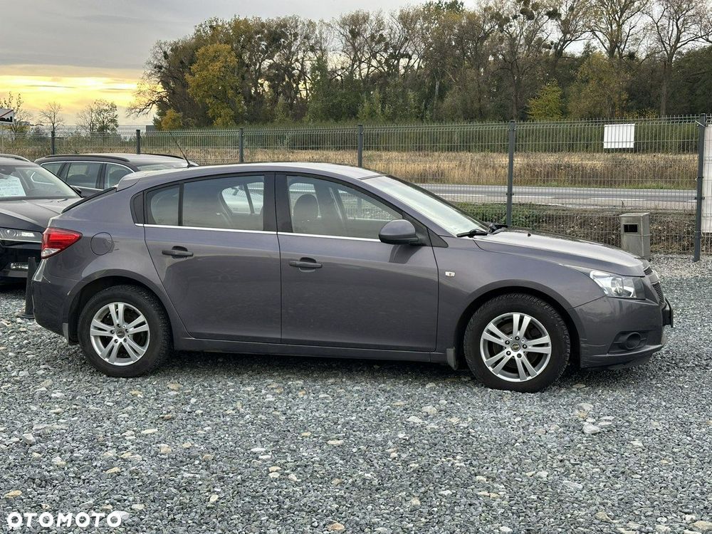 Chevrolet Cruze 2.0 D LT - 5