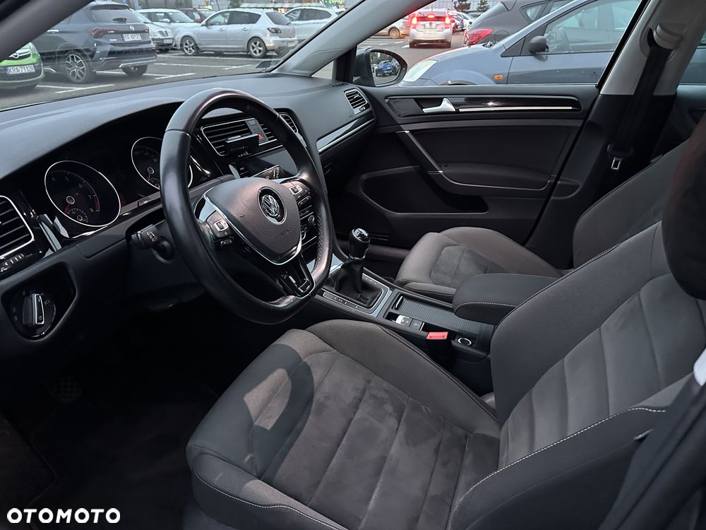 Volkswagen Golf VII 1.5 TSI BMT Highline - 11
