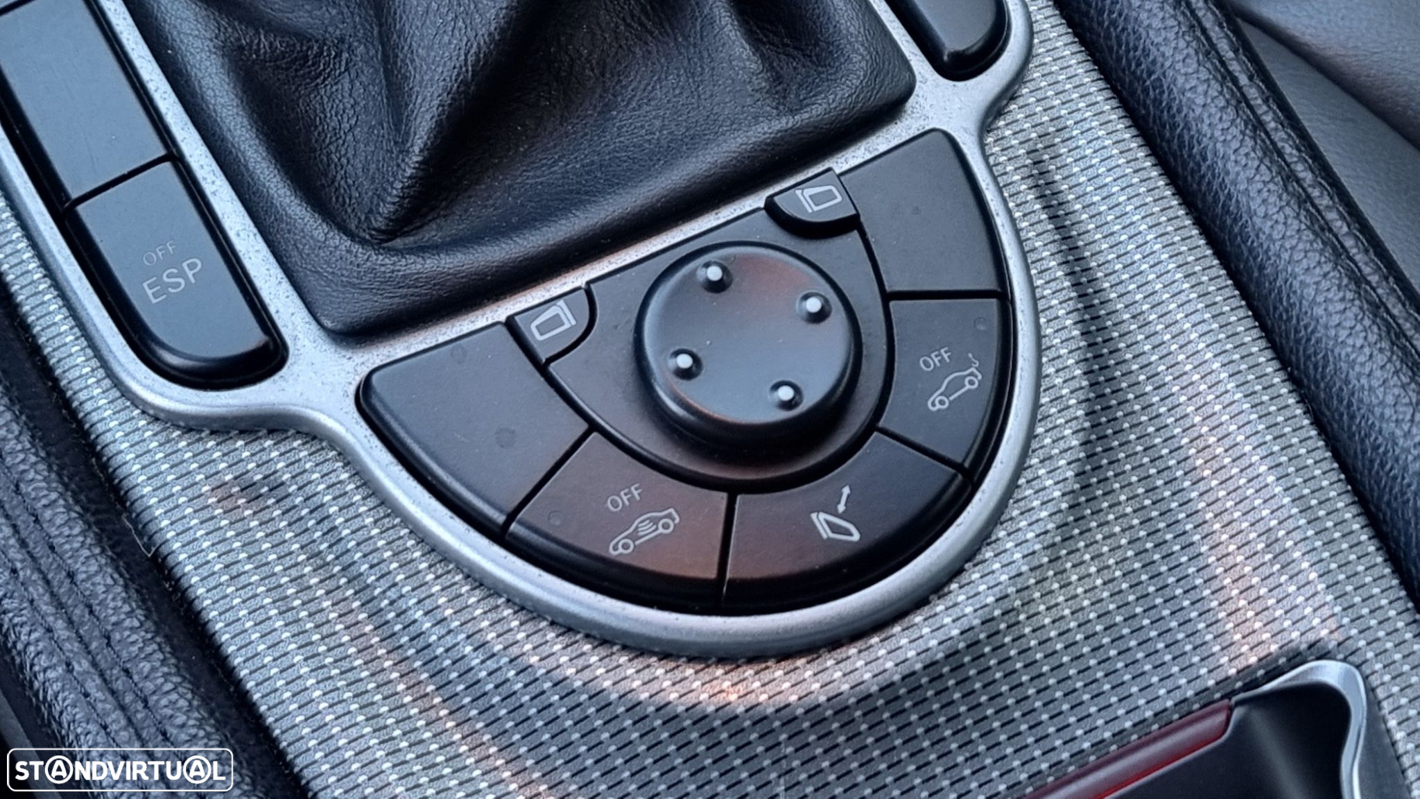 Mercedes-Benz SL 350 - 32