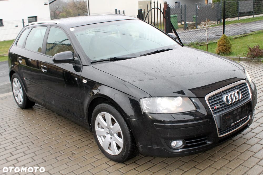 Audi A3 Sportback 2.0 TDI DPF quattro S line Sportpaket plus - 3