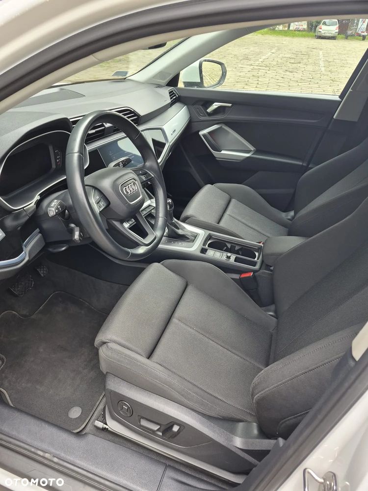 Audi Q3 35 TFSI mHEV S tronic - 6