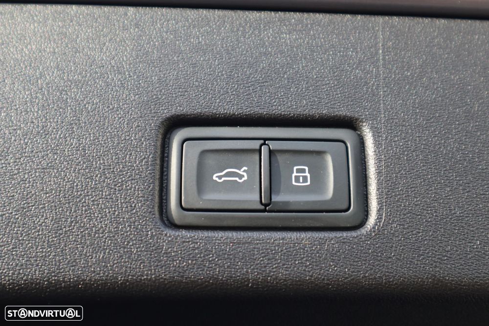 Audi Q4 e-tron 45 quattro 82 kWH - 14