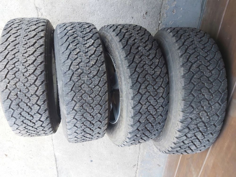 Toyota Rav4 II alufelgi 16 opony 235/70 R16 Terenowe GripMAX A/T - 2