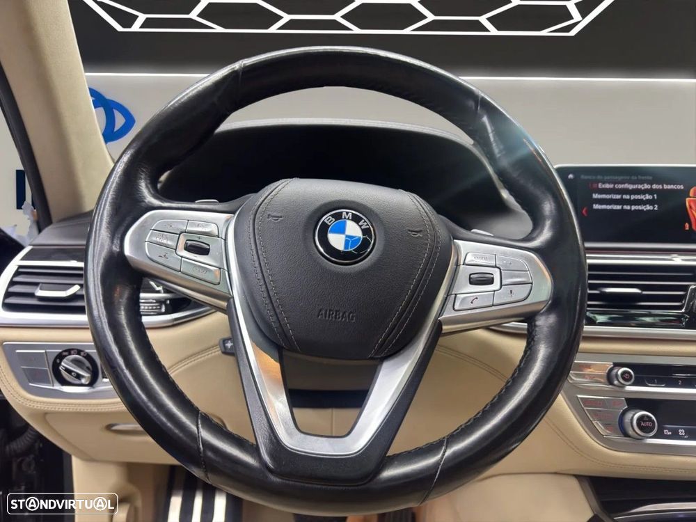 BMW 740 d xDrive Pack M - 11