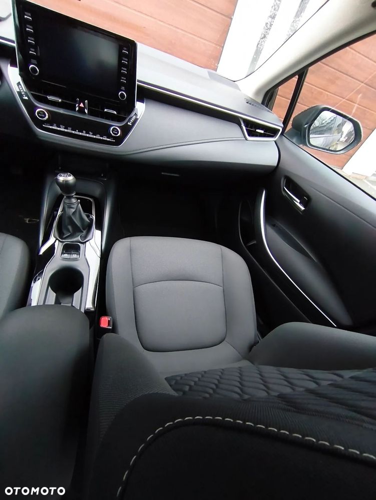 Toyota Corolla 1.5 Comfort - 10