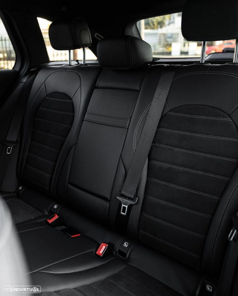 Mercedes-Benz C 300 e AMG Line - 21