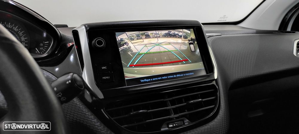 Peugeot 208 1.2 PureTech Style - 27