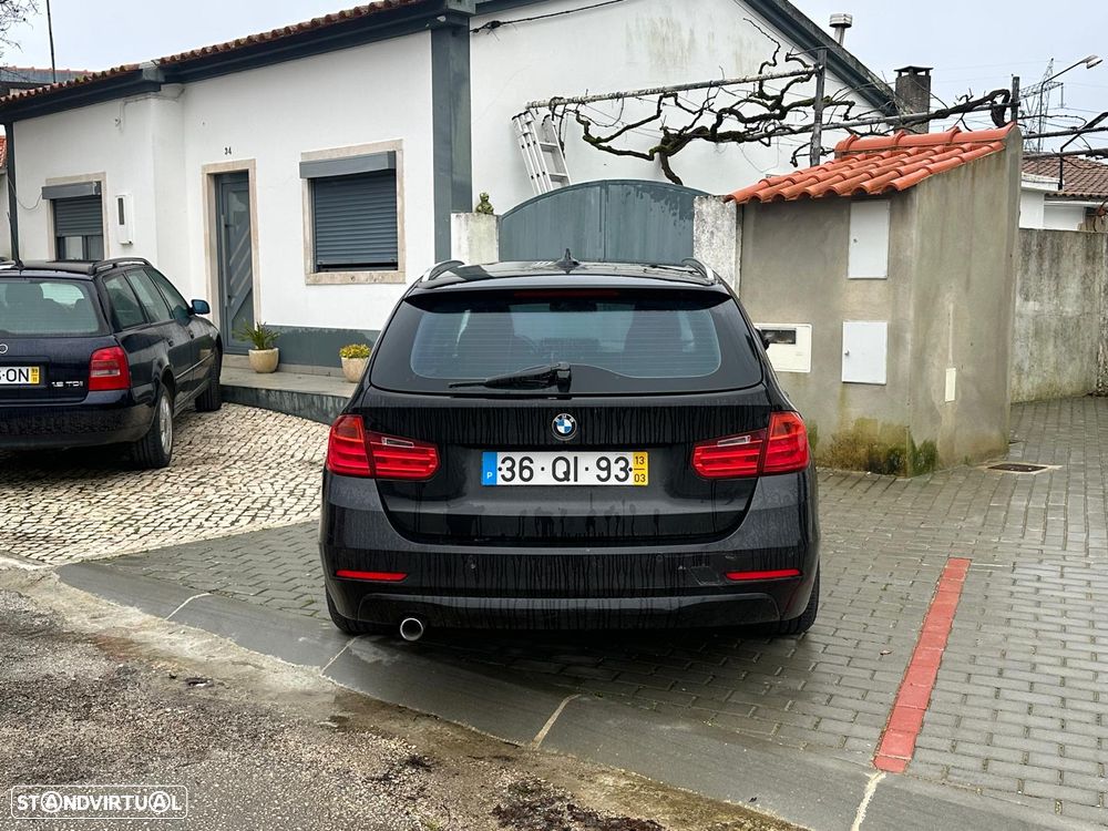 BMW 318 d LifeStyle Auto - 2