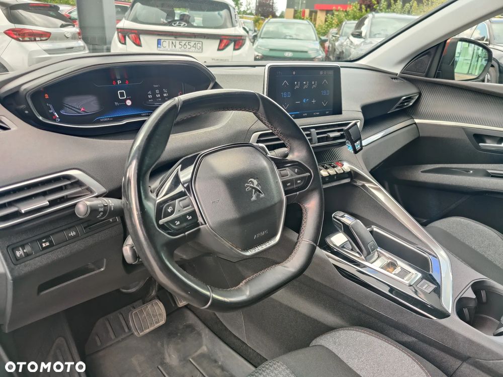 Peugeot 3008 1.6 BlueHDi Allure S&S EAT6 - 12