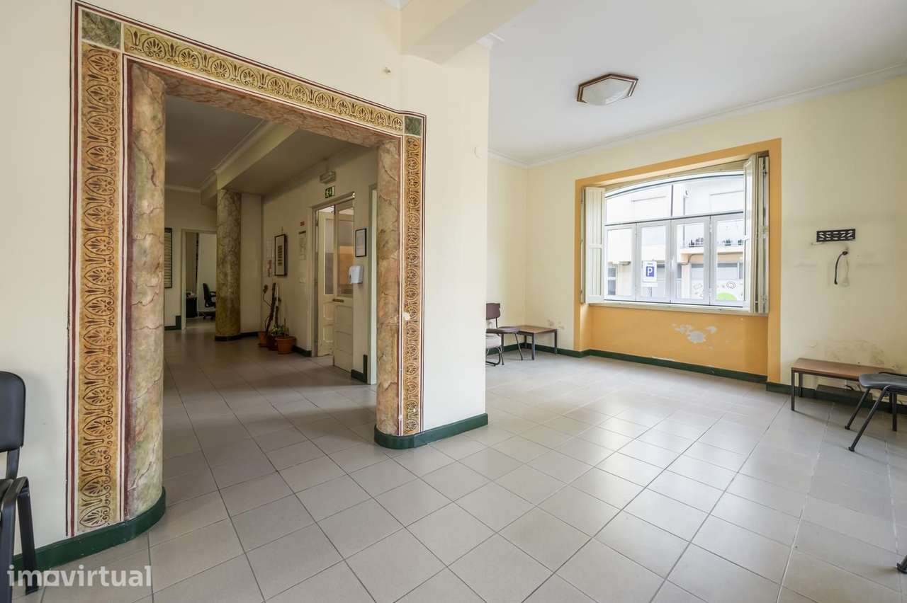 Prédio de Serviços, Nossa Senhora da Anunciada, Setubal - Grande imagem: 5/36
