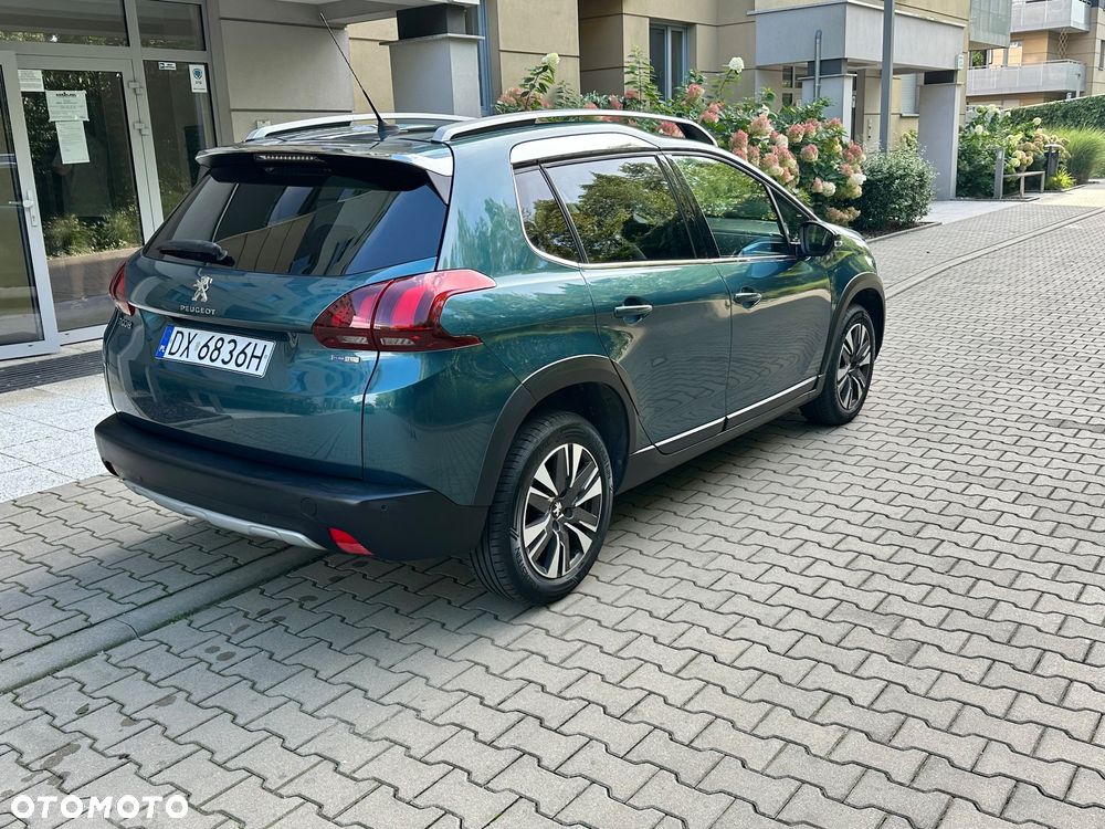 Peugeot 2008 1.2 Pure Tech Allure S&S EAT6 - 6