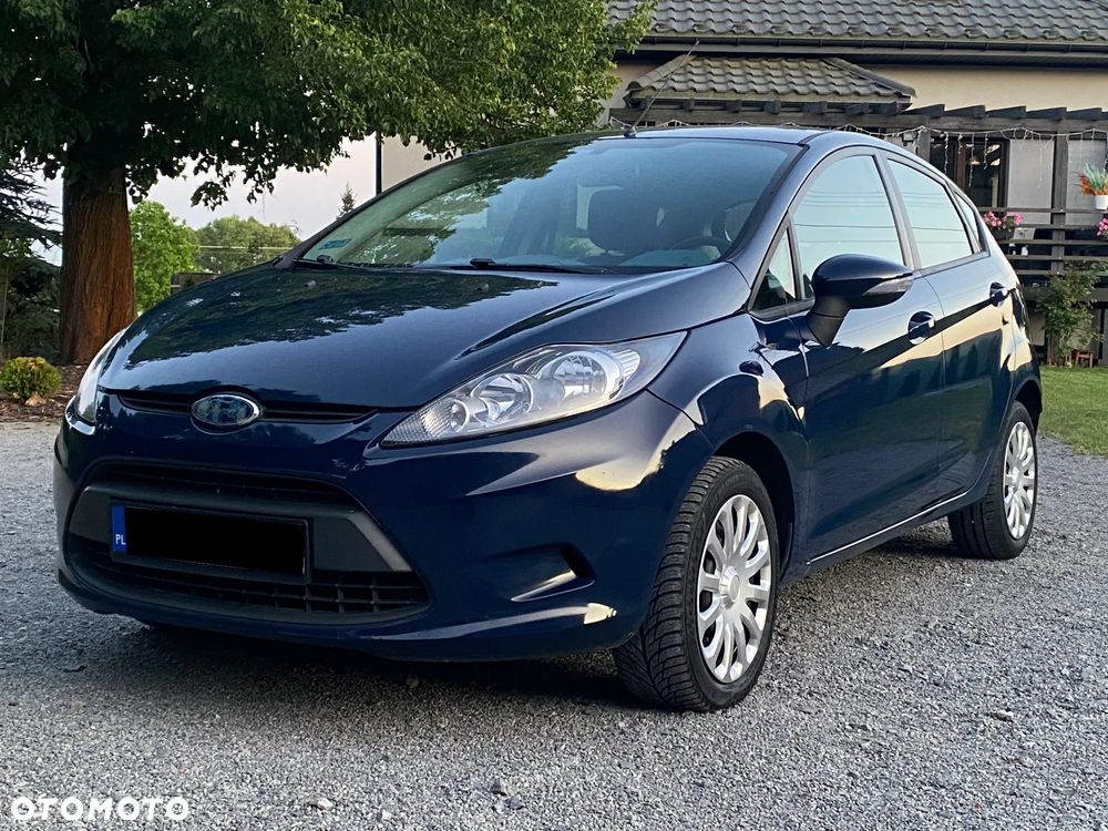 Ford Fiesta - 25