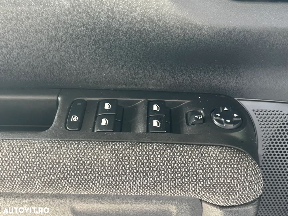Citroën C3 AIRCROSS BlueHDI 120 Stop & Start EAT6 FEEL PACK - 12