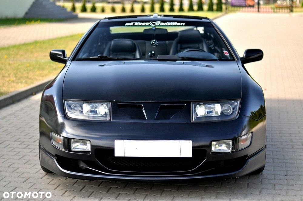 Nissan 300 ZX - 30